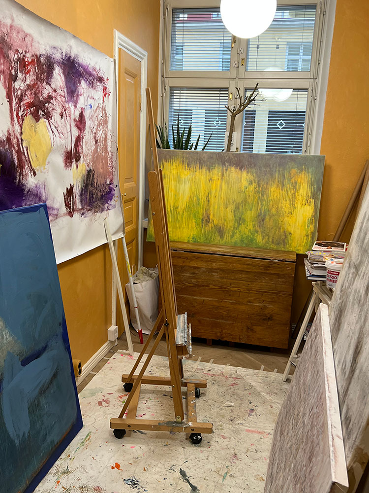 Reilyart Studio.